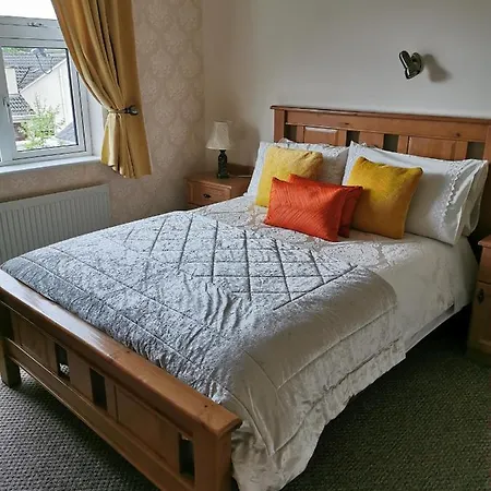 Noraville House كيلارني