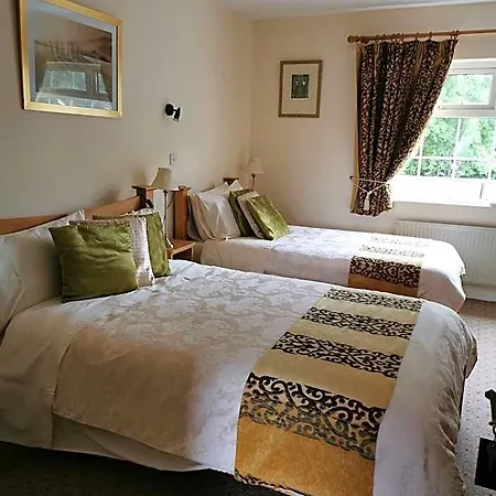 Noraville House كيلارني